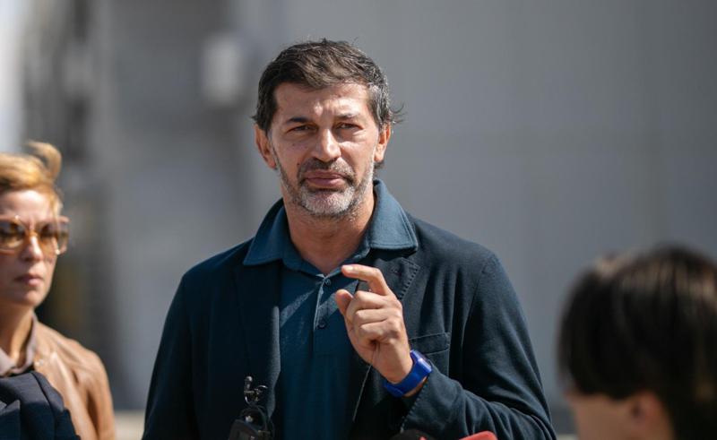 "პირდაპირ ვთქვათ, ვინ არიან, ვინც სტატუსის მიღებას ხელს უშლიან - ესენი არიან: "ნაციონალური მოძრაობა" ვაშაძესთან ერთად, "ლელო" და გვარამია" - კახა კალაძე