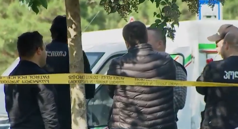 სისხლიანი დაპირისპირება დიდ დიღომში - მოქალაქე ცივი იარაღით დაჭრეს: რა დეტალები ხდება ცნობილი