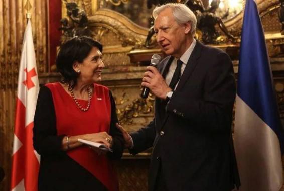 "ნამდვილად ემუქრებიან... ვფიქრობ, ამას გარისკავს" - რას აცხადებს სალომე ზურაბიშვილის ძმა, ოთარ ზურაბიშვილი