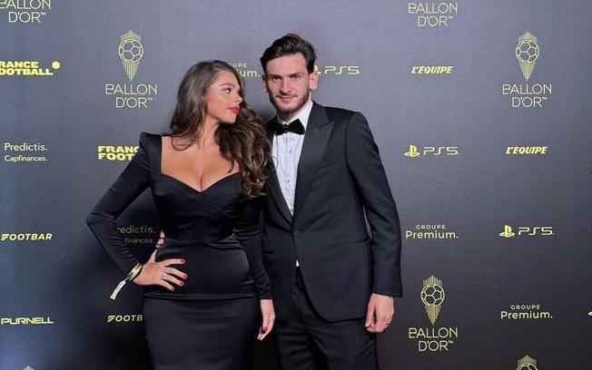 "ხომ თითქოს არაფერი, ავიდა სცენაზე, დადგა მესის, მბაპეს გვერდით, გაიარა, ჩამოვიდა და ამასობაში საქართველოსთვის ისტორიის ფურცელი დაწერა!" - თინა ხიდაშელი "კვარაზე"