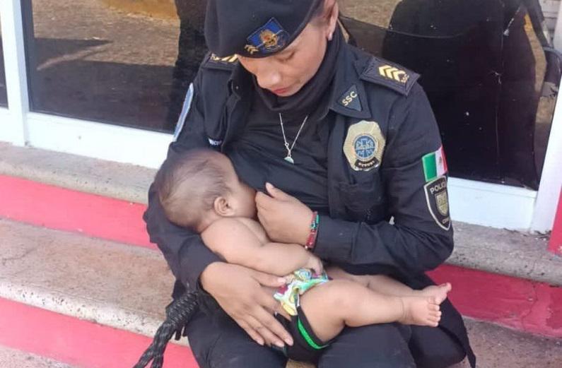 33 წლის პოლიციელი ქალი აკაპულკოს დამანგრეველ ქარიშხალში მოყოლილ და 2 დღის ნაშიმშილარ ჩვილს ძუძუთი კვებავს - ფოტო, რომელიც ინტრენეტჰიტად იქცა