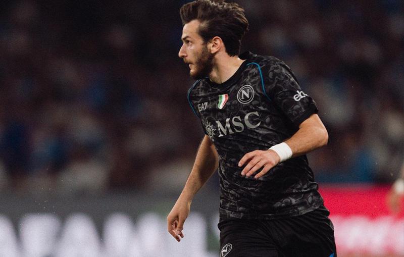 კვარაცხელიას "ნაპოლი" აუტსაიდერ "სალერნიტანას" პირველი ტაიმის შემდეგ უგებს