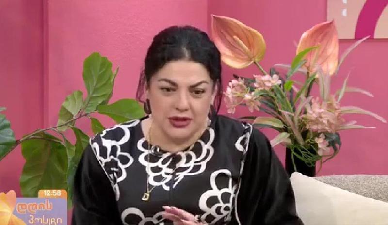 "ამას პირველად ვამბობ, დედა ძალიან ნერვიული ქალი იყო... შენახული ჰქონდა სხვადასხვა ფორმისა და სისქის ქამრები" - რას იხსენებს თამარ ივერი?