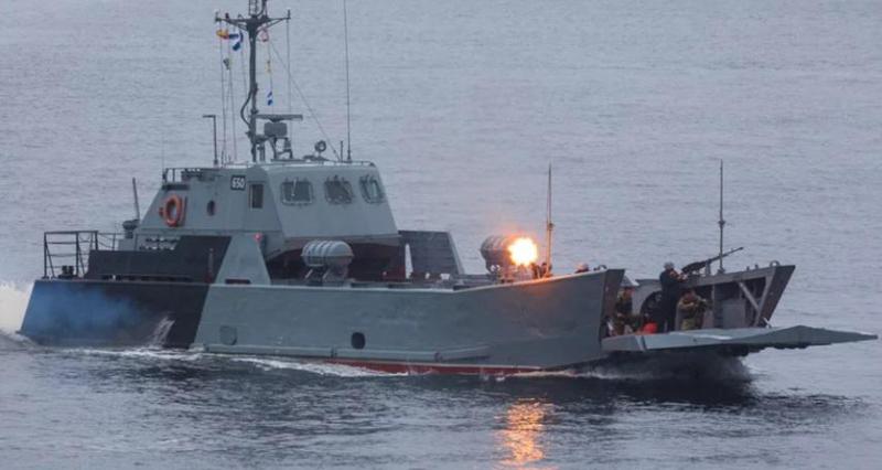 შავ ზღვაში რუსულ სამხედრო ხომალდებზე ნადირობა გრძელდება - ამჯერად უკრაინელებმა ერთდროულად ორი ჩაუძირეს...