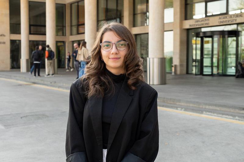 "სტიპენდიები და მსგავსი აქტივობები სტუდენტს მოდუნების საშუალებას არ აძლევს" – "ნიკორა ჯგუფის" სტიპენდიატი ლიზი ნუცუბიძე