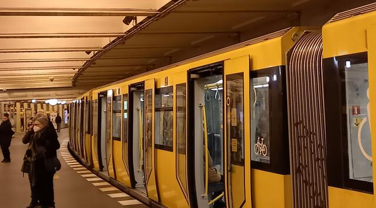 "მეტროს ძირითად ხაზზე 5-ვაგონიანი მატარებლები იმოძრავებს, რომელსაც გადატიხრები აღარ ექნება“ - რა სიახლეები იგეგმება მეტროპოლიტენში