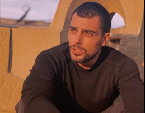 კოსტა სანიკიძე დაჭრეს - მას ამ წუთებში ოპერაცია უტარდება: რა დეტალები ხდება მომხდარის შესახებ ცნობილი