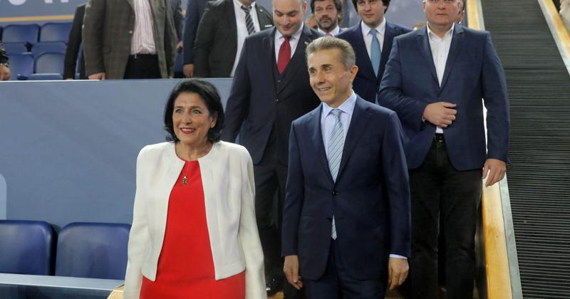 "ინტერვიუს ორიგინალი ვნახე და ზურაბიშვილს ივანიშვილი მთლად ოლიგარქად არ მოუხსენებია... სალომე ფიქრობს მომავალზე, ეძებს "მესამე ძალას" - რა გეგმა აქვს პრეზიდენტს?