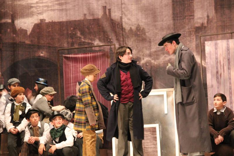 გიორგი წითურის მეგრული მიუზიკლი ბრიტანული აქცენტებით