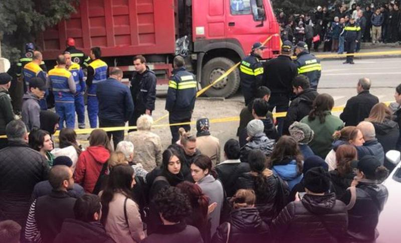 ორთაჭალაში ტრაილერის დაჯახების შედეგად გარდაცვლილი 15 წლის მოზარდია