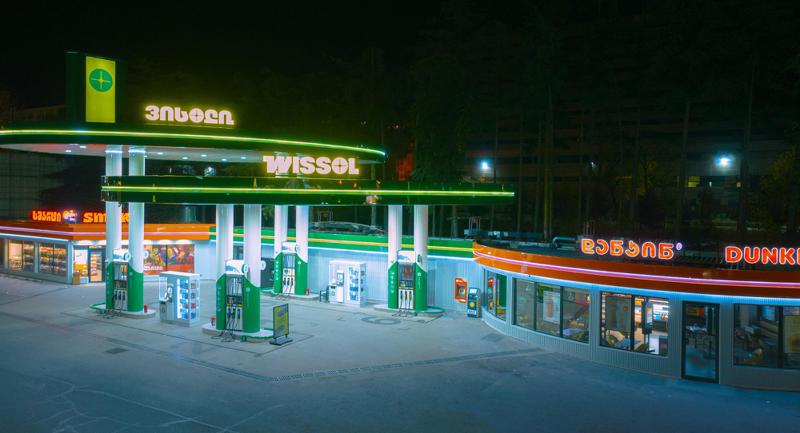 "ვისოლმა" განახლებული ბრენდის კონცეპციით თბილისში პირველი ავტოგასამართი სადგური გახსნა