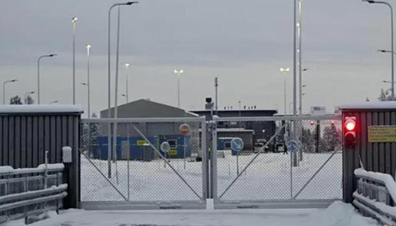 ფინეთი რუსეთთან საზღვარს სრულად ხურავს