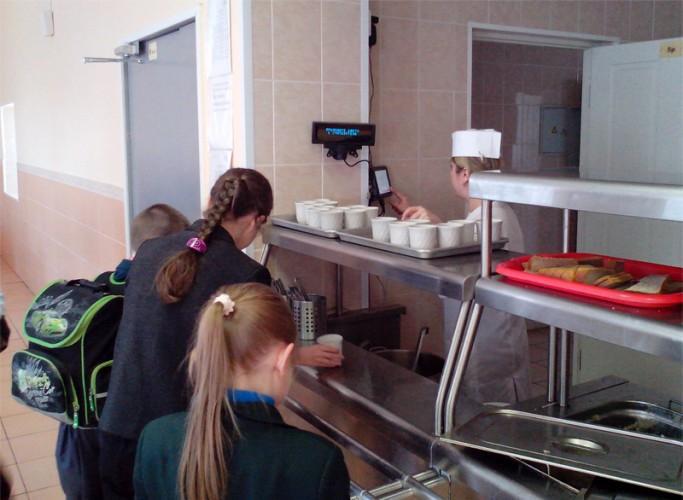 სკოლის ბუფეტების მონიტორინგს მშობლებიც შეძლებენ - რა სიახლეზე ისაუბრა განათლების მინისტრმა?