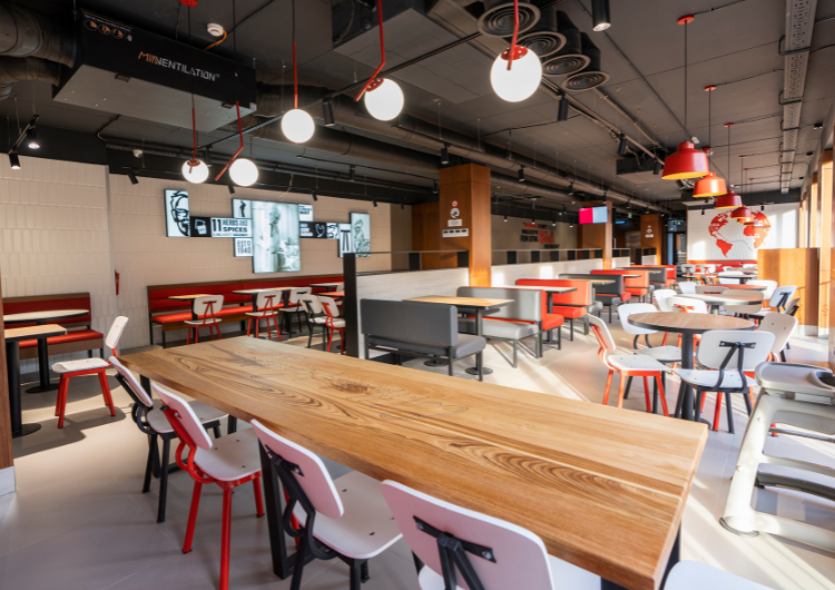 თბილისში ქეი ეფ სის მე-15 რესტორანი გაიხსნა!