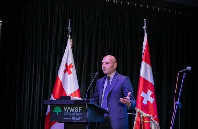 “დიდი იმედი მაქვს 15 დეკემბერს ევროკავშირი დადებით გადაწყვეტილებას მიიღებს და თუ ასე მოხდა, ლომის წილი ამ საქმეში თქვენ გეკუთვნით ბიჭებო” - გიორგი რამიშვილი