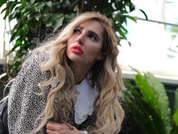 "დამიწერეს, რომ ვარ მახინჯი... ცოტა ხნის წინ მუცელი მომეშალა, ამ კომენტარებმა თუ ბედნიერება მოგანიჭათ, მიხარია" - ნუკი კოშკელიშვილის პასუხი ბულინგზე და მიმართვა გამომწერებს (ვიდეო)