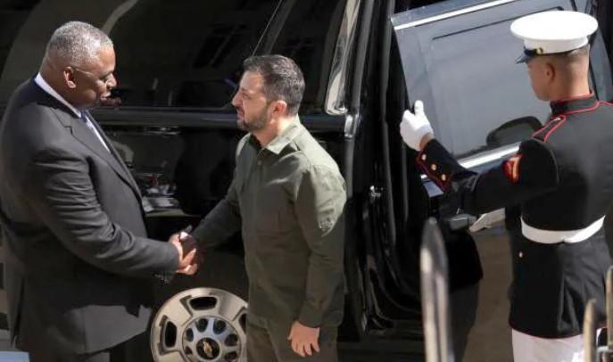 ვოლოდიმირ ზელენსკი აშშ-ში ჩავიდა