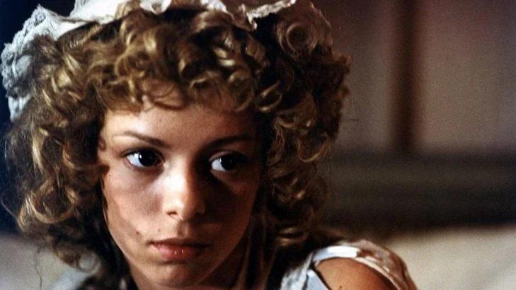 ფრანგი მსახიობი ქალი, რომელიც ჟერარ დეპარდიეს სექსუალურ ძალადობაში სდებდა ბრალს, გარდაიცვალა