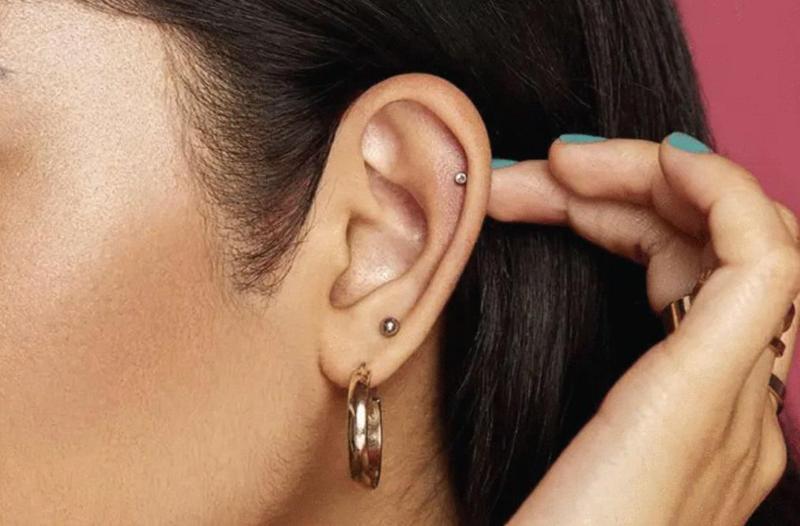 ყურის პირსინგის გაკეთების შემდეგ, კანის მიკრობიომი მკვეთრად იცვლება - რას ამბობენ სპეციალისტები?