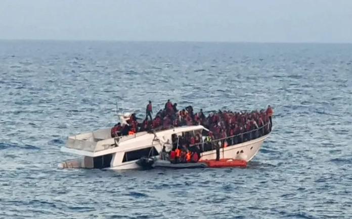 ლიბიის სანაპიროსთან გემის ჩაძირვის შედეგად 60-ზე მეტი მიგრანტი დაიღუპა