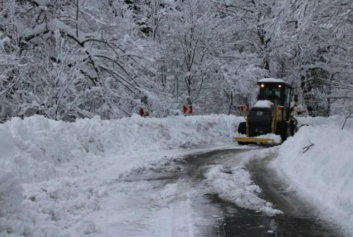 შეზღუდვები საავტომობილო გზებზე უამინდობის გამო - გზის რომელ მონაკვეთზეა აკრძალული ავტოტრანსპორტის მოძრაობა?
