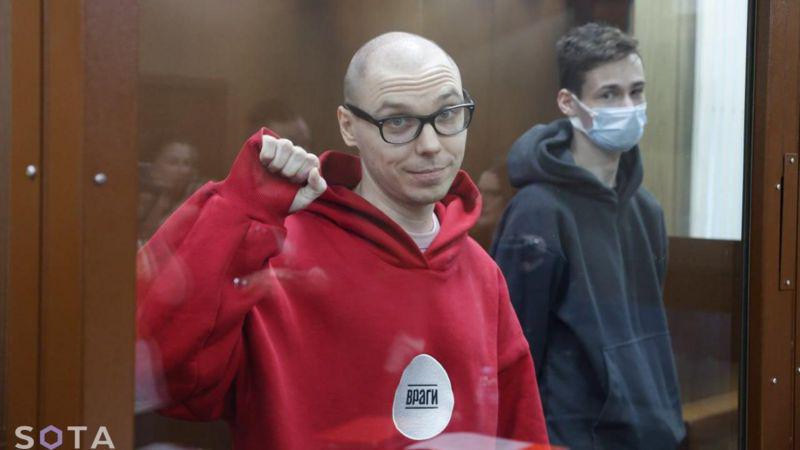 წამება და 7-წლიანი პატიმრობა ლექსების წაკითხვის გამო - "ეს არის შეშლილი, შეშლილი რუსეთი..."