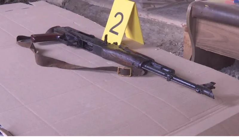 პოლიციამ თბილისსა და რეგიონებში უკანონო ცეცხლსასროლი იარაღი და საბრძოლო მასალა ამოიღო - დაკავებულია 14 პირი