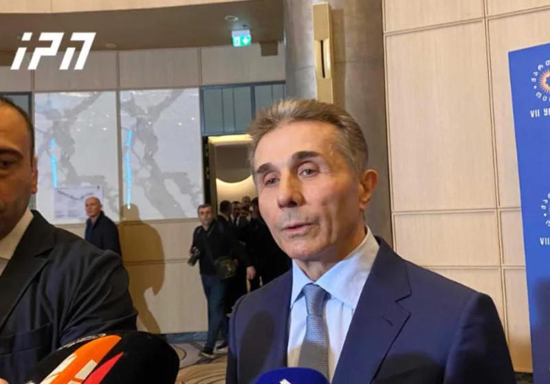 “პრემიერ-მინისტრობის კანდიდატი არ ვიქნები - პრემიერ-მინისტრი არ შეიცვლება” - ივანიშვილი