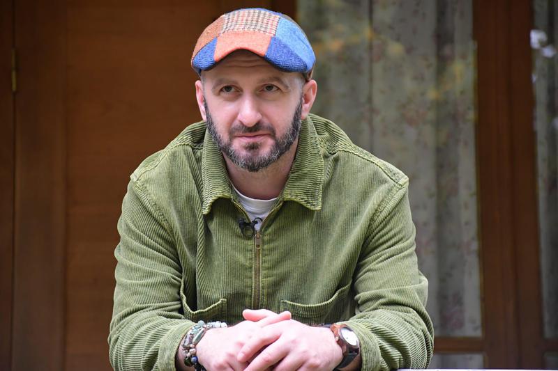 "მახსოვს, როგორ ხოცავდნენ სოფელში ძაღლებს იმის გამო, რომ საბუდარში კვერცხი შეჭამეს... ადამიანი, ყველაზე წუწკი არსება დედამიწაზე, კლავდა სიწუწკისთვის" - რას წერს გიორგი კეკელიძე?