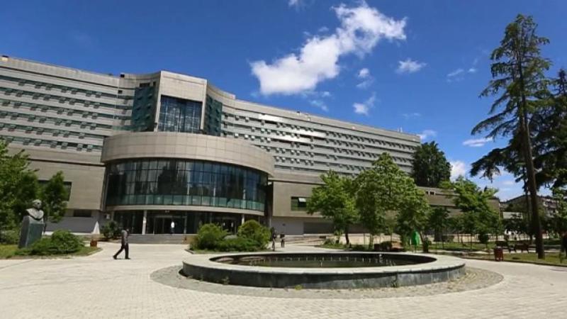 "იგეგმება ძველი შენობის დემონტაჟი. მის ბაზაზე აშენდება ახალი სამედიცინო დაწესებულება" - რა გადაწყვიტა მთავრობამ რესპუბლიკურ საავადმყოფოზე?