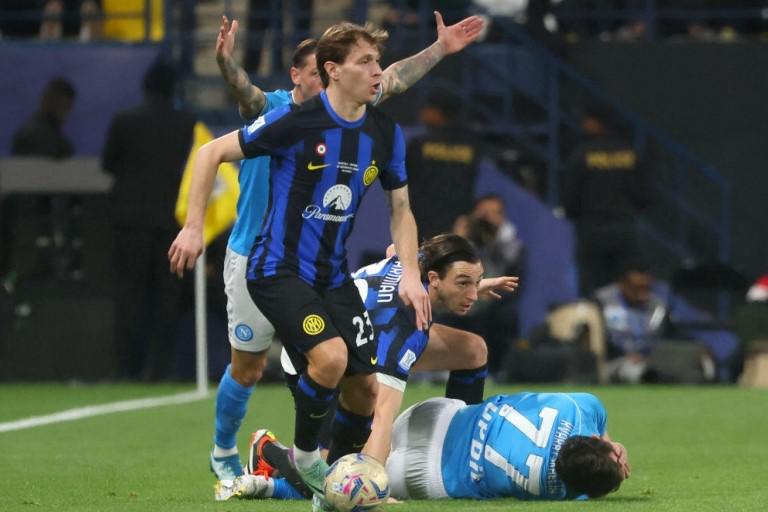 "ნაპოლი" ტიტულის გარეშე - გაძევებული სიმეონე, დრამატული მატჩი და დამატებით დროში გატანილი გამარჯვების გოლი: "ინტერი" სუპერთასის გამარჯვებულია