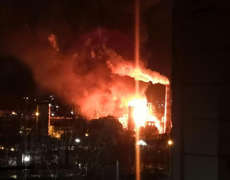 აფხაზეთის სიახლოვეს, ქალაქ ტუაფსეში რუსული ნავთობსაცავი ააფეთქეს - რატომ გაახარა აფხაზების ნაწილი მომხდარმა?