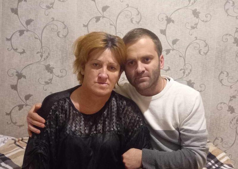 "ვიბრძვი დედაჩემის სიცოცხლისთვის... ექიმებისგან ვიცი, რომ ამ დიაგნოზის დასმიდან პაციენტები ორ წლამდე ცოცხლობენ! გევედრებით, დედა გადამირჩინეთ!" - ახალგაზრდა მწერალს საზოგადოების დახმარება ესაჭიროება