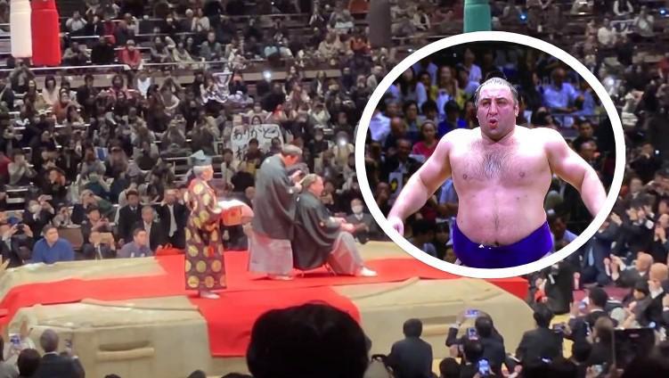 თმის შეჭრის რიტუალი, ტაში და დაფასება - როგორ გააცილეს ტოჩინოშინი სუმოდან (ვიდეო)