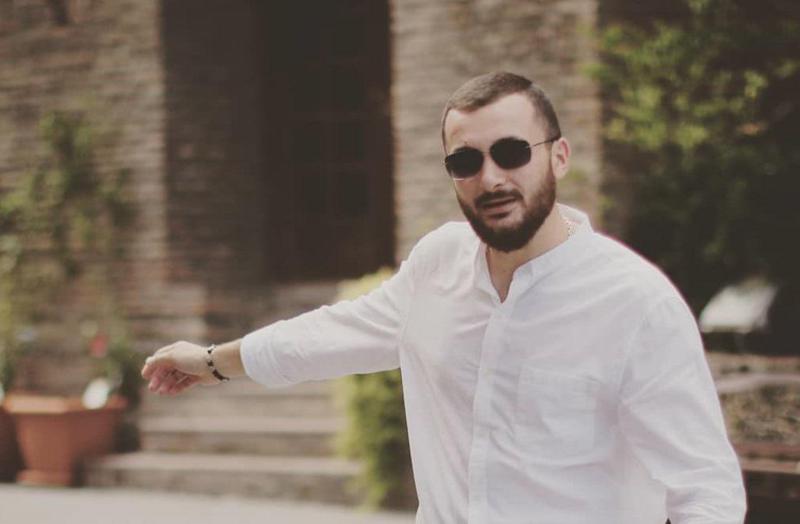 საჰაერო ბურთის ჩამოვარდნის შედეგად, ორ მფრინავთან ერთად, "იმედის" ოპერატორი მიშო ბიძინაშვილი დაიღუპა