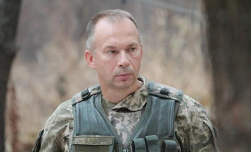 რუსეთში დაბადებული, მოსკოვური სამხედრო განათლებით - ვინ არის ზალუჟნის შემცვლელი ოლექსანდრ სირსკი, რომელსაც რუსები ყასაბს უწოდებენ