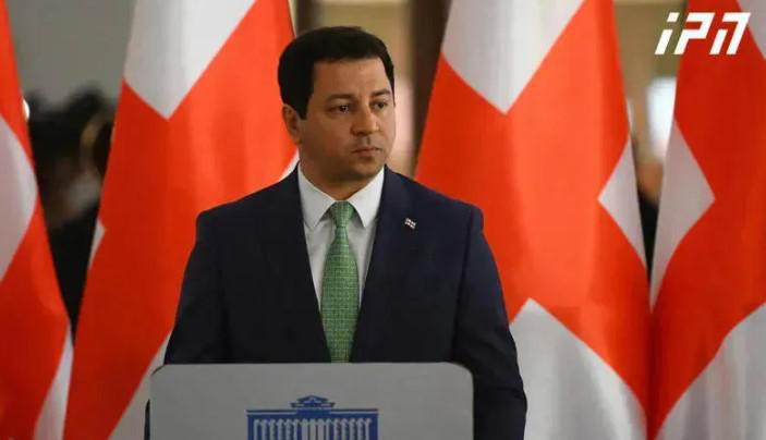 "ნაციონალურ მოძრაობას“ პატრონებმა უთხრეს, უკვე 9-10 არჩევნები წააგეთ, ამიტომ უტოპიაა თქვენზე ფსონის დადება" - არჩილ თალაკვაძე