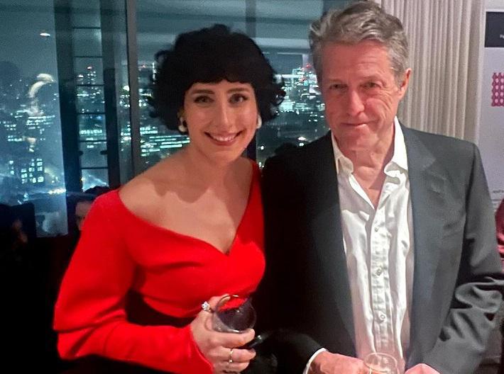 "შეხვედრა დიდებულ მსახიობთან" - ლელა მებურიშვილი ჰიუ გრანტთან ერთად: რას წერს ბრიტანეთში მცხოვრები ქართველი მსახიობი