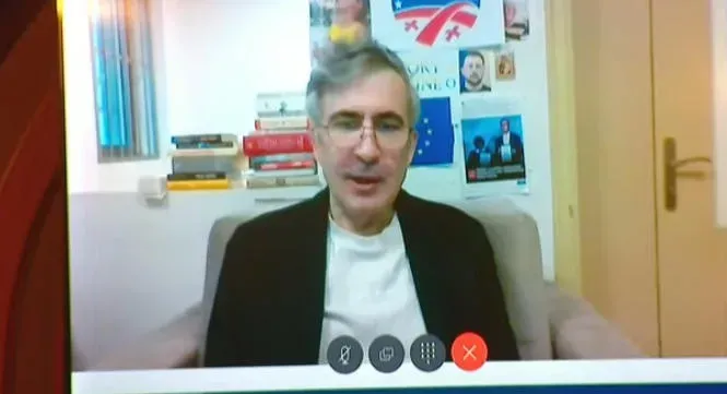 "სტუდენტები მასობრივად ყიდულობენ ლობიანებს, რადგან ხაჭაპური 50 თეთრით უფრო ძვირი ღირს" - სააკაშვილი