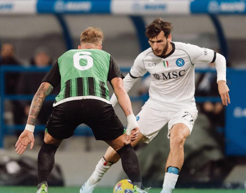 ხვიჩას 2 ულამაზესი გოლი და ერთი პასი - კვარაცხელიას დაბრუნება: "ნაპოლიმ" "სასუელო" გაანადგურა