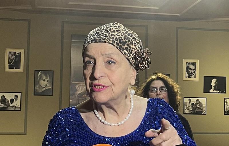 "ვამბობ, რომ ვიცხოვრე. ცუდი დღეებიც მქონდა და კარგიც. დედოფალიც ვყოფილვარ და მათხოვარიც..." - ცნობილ მსახიობ ლია კაპანაძეს 90 წელი შეუსრულდა