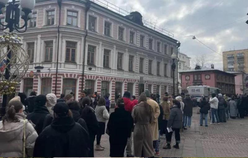 რუსეთში საპრეზიდენტო არჩევნების ბოლო დღეს 50-ზე მეტი მოქალაქე დააკავეს - რას წერს მედია