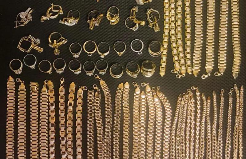 ავტომანქანის სალონში დამალული დიდი ოდენობით არადეკლარირებული ოქრო - საგამოძიებო სამსახურმა ორი პირი დააკავა