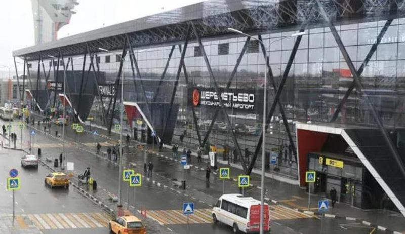 მოსკოვი-ერევნის რეისის მგზავრმა განაცხადა, რომ ხელბარგში ბომბი აქვს - რას წერს რუსული მედია