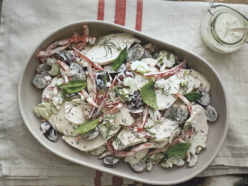 დიეტური ქათმის სალათა - გემრიელი და დაბალკალორიული კერძი