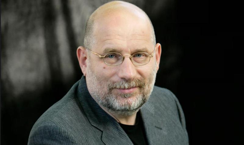 "კეთილი იყოს თქვენი მობრძანება წარსულში, ორთავიანი არწივის ფრთის ქვეშ - ქართველებო, ეს არ დაგემართოთ, იზრუნეთ თავისუფლებაზე!" -  ბორის აკუნინი