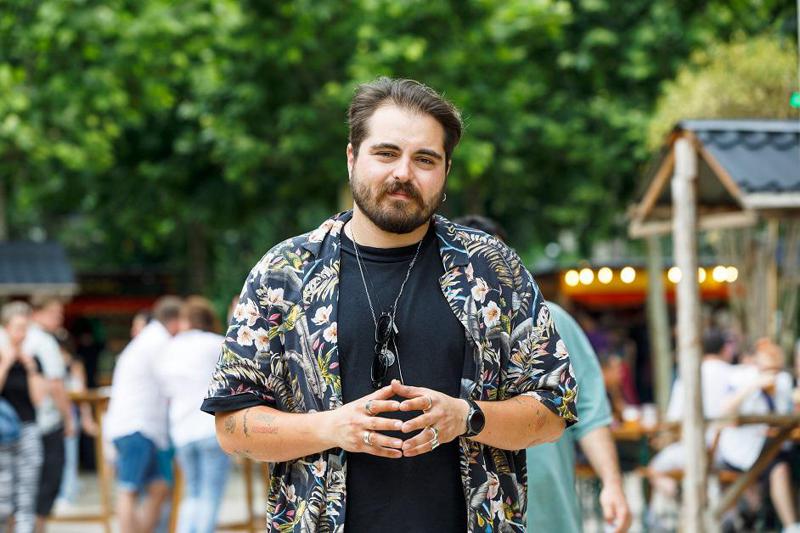 "ვინც ჩუმად ხართ და ხმას არ იღებთ... ან ვერ იღებთ... იცოდეთ, მეც მეშინია, რომ ხმის ამოღების მერე რამეს დავკარგავ..." - ლუკა ნაჭყებია საზოგადოებას მიმართავს