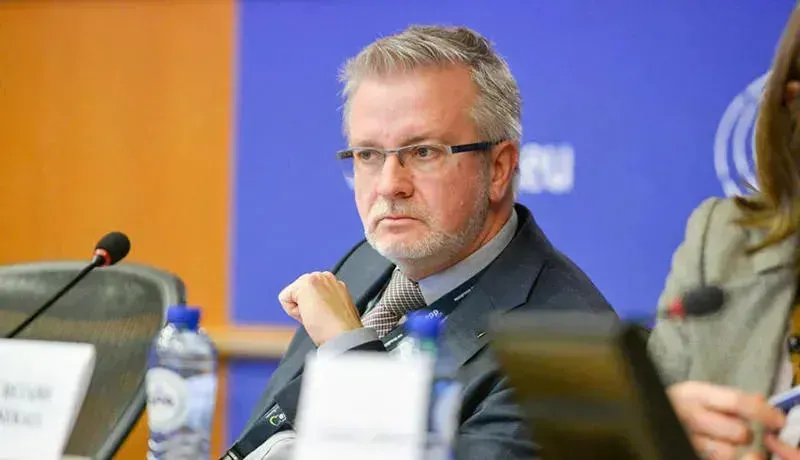 "საქართველოში რეჟიმი ლუკაშენკოსა და პუტინის მსგავსად იქცევა" - მიხაელ გალერი