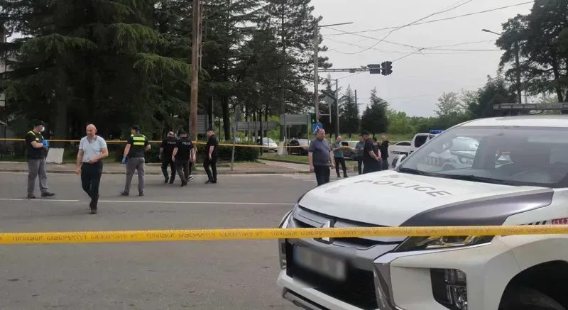 წყალტუბოში ცეცხლსასროლი იარაღით ახალგაზრდა კაცი დაჭრეს