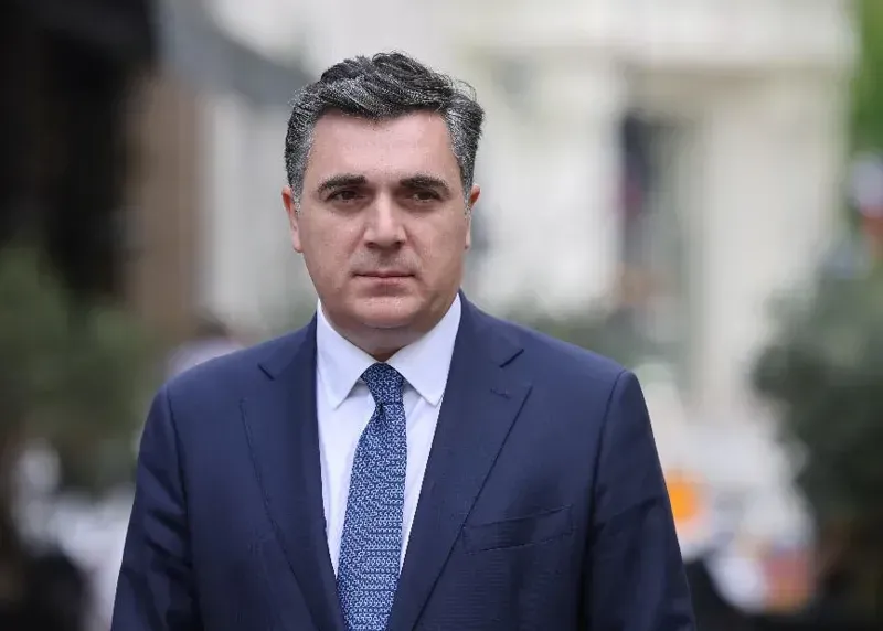 გაერთიანებულ სამეფოში საქართველოს ელჩად და საერთაშორისო საზღვაო ორგანიზაციაში მუდმივ წარმომადგენლად ილია დარჩიაშვილი დაინიშნა